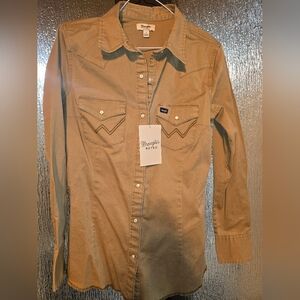 Wrangler Women's Tan Button Down Shirt